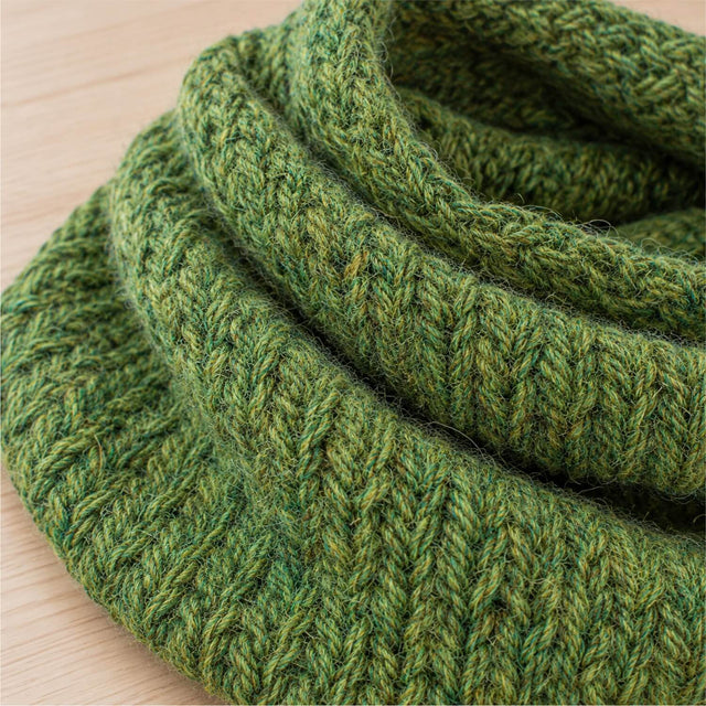 alpacare® Baby 100 DK washable HF285 - 6x50g alpaca wool medium green melange