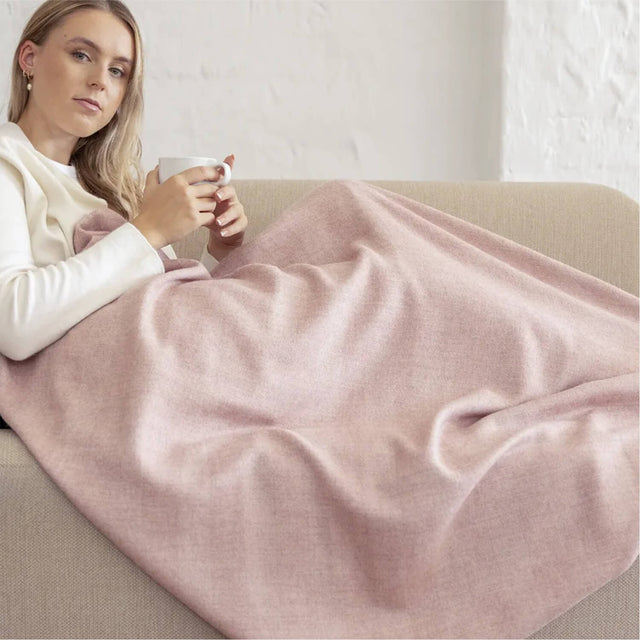 Baby Alpaka Plaid Decke Misty Rose Weave