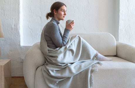 Alpaka-Wolle: gemütlich, nachhaltig und modisch kleiden