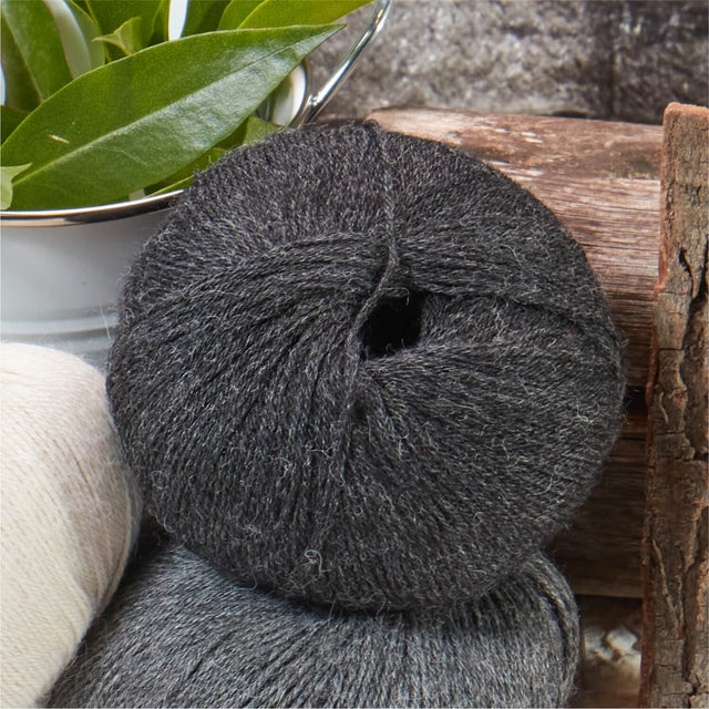 Alpawool® Royal 200 Fingering NFA14 - 4x50g Alpakawolle Anthrazit