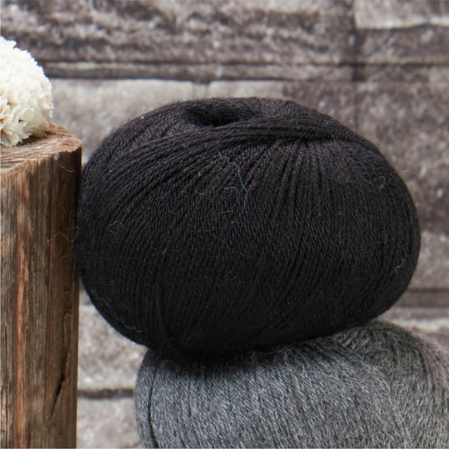 Alpawool® Royal 200 Fingering NFA15 - 4x50g Alpakawolle Schwarz